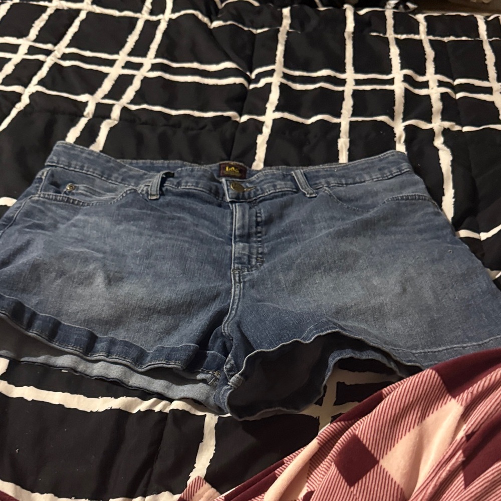 Lee Women's Classic Blue Jean Shorts